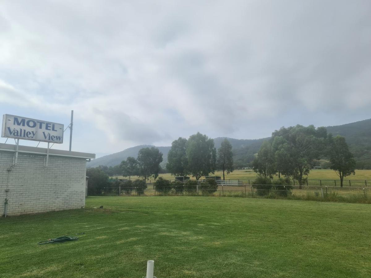 Valley View Motel Murrurundi エクステリア 写真