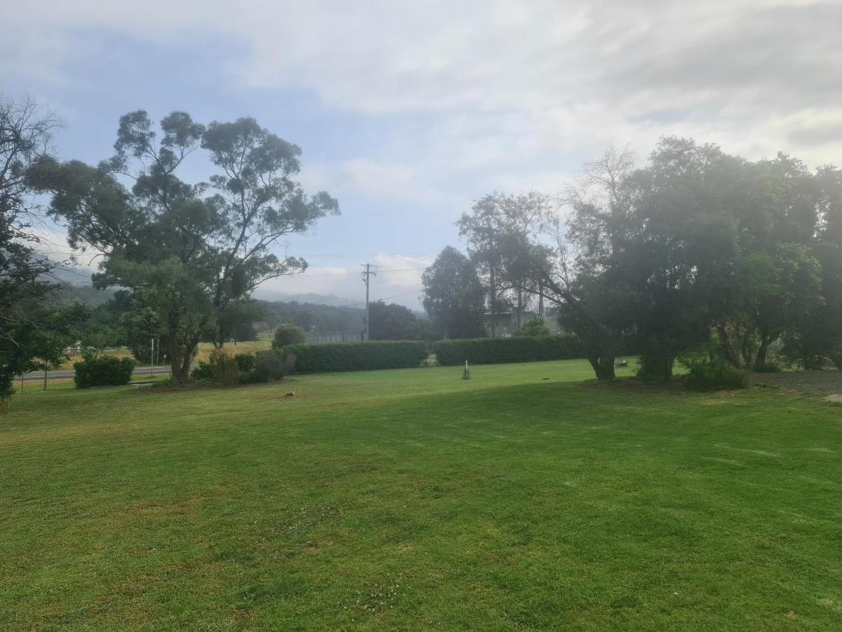 Valley View Motel Murrurundi エクステリア 写真