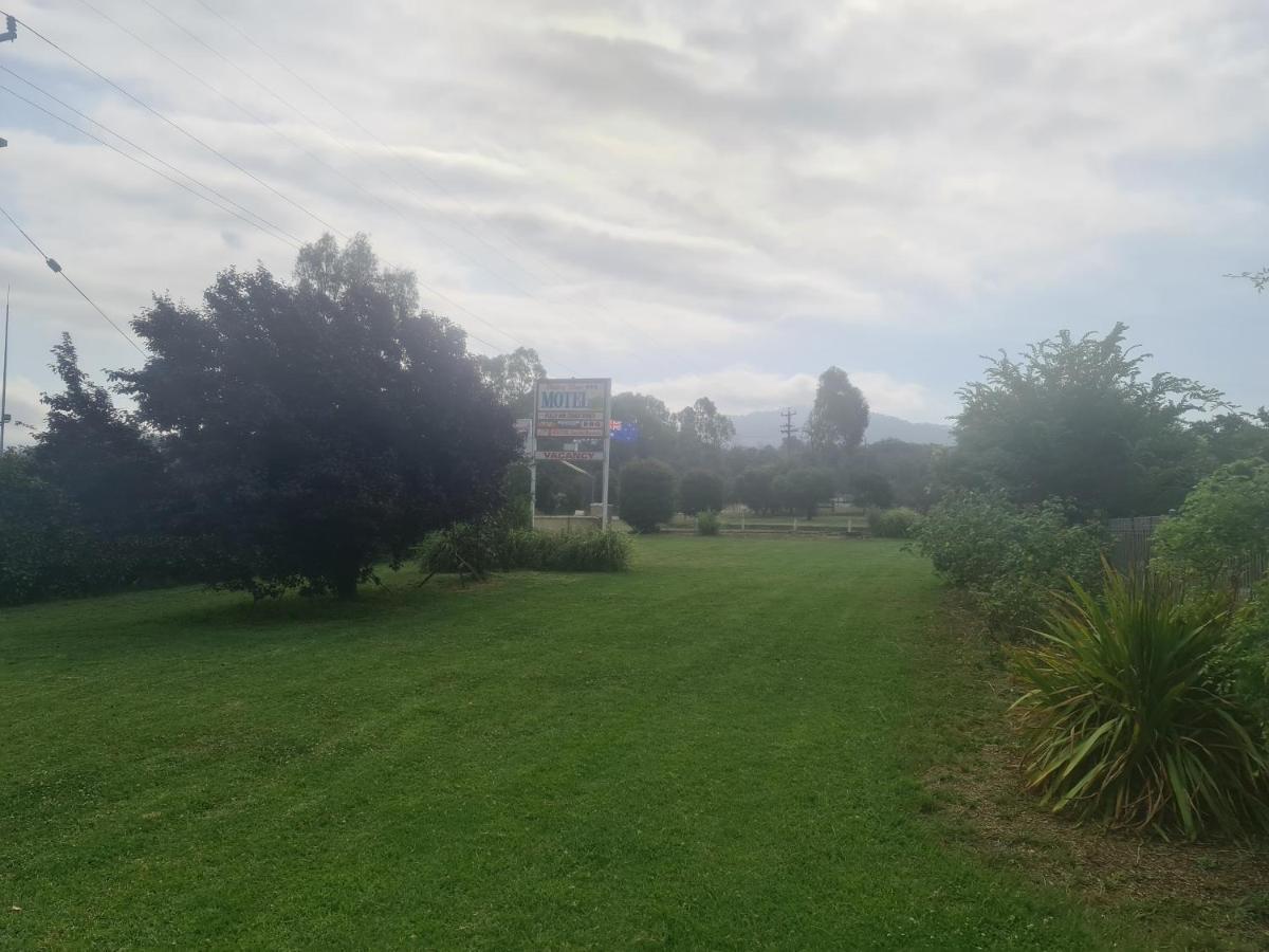 Valley View Motel Murrurundi エクステリア 写真